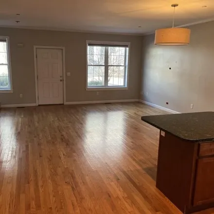Image 5 - Falkland Place / Kearsarge Way (Atlantic Heights), Falkland Place, Portsmouth, NH 03801, USA - Townhouse for rent