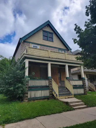 Buy this 4 bed duplex on 2640 North 49th Street in Milwaukee, WI 53216