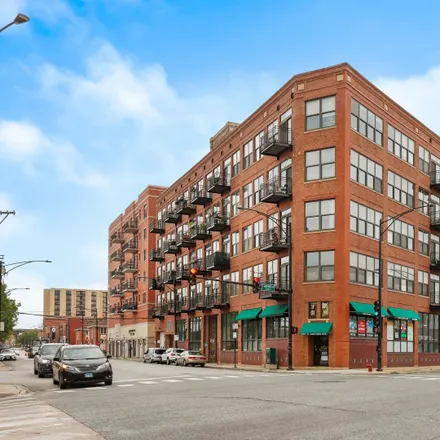 Buy this 1 bed loft on 2310 South Canal Street in Chicago, IL 60607