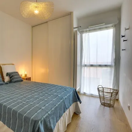 Rent this 2 bed apartment on Centre d'incendie et de secours de Capbreton in Rue du Hapchot, 40130 Capbreton