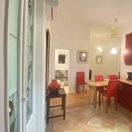 Rent this 1 bed apartment on The Cavern in Calle de Santiago, 1