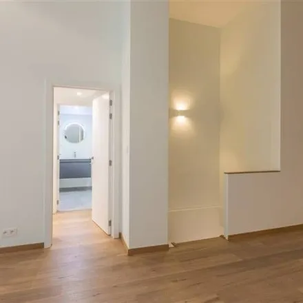 Rent this 3 bed apartment on Chaussée de Charleroi - Charleroise Steenweg 79 in 1060 Saint-Gilles - Sint-Gillis, Belgium