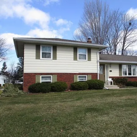 Buy this 3 bed house on 130 Cherokee Road in Beaver Dam, WI 53916