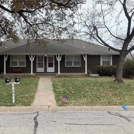 Rent this 3 bed house on 321 Southeast Melody Lane in Lee's Summit, MO 64063