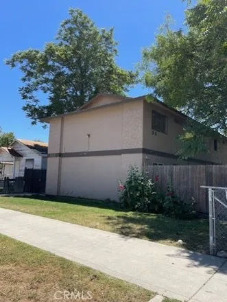 Image 3 - 269 Monterey Street, Bakersfield, CA 93305, USA - House for sale