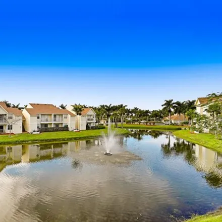 Buy this 1 bed condo on 1898 Charlesmont Drive in Melbourne, FL 32903