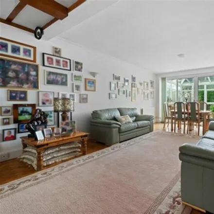 Image 2 - Champneys Close, London, SM2 7BP, United Kingdom - House for sale