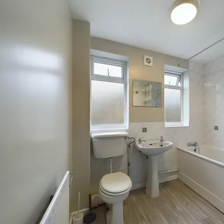 Image 7 - 37-45 Lansdown Road, Cheltenham, GL50 2NB, United Kingdom - Apartment for rent