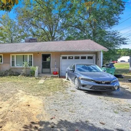 Buy this 3 bed house on 543 Hopewell Road Northeast in Hanceville, AL 35077