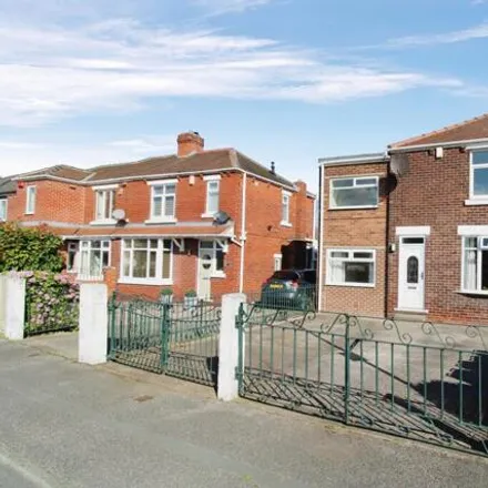 Buy this 4 bed duplex on Back Lane West in Royston, S71 4SB