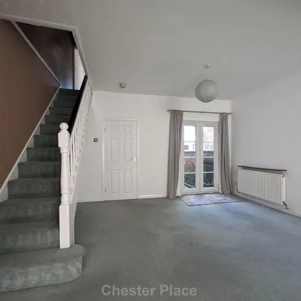 Image 2 - Sumpter Pathway, Chester, CH2 3JF, United Kingdom - Apartment for rent