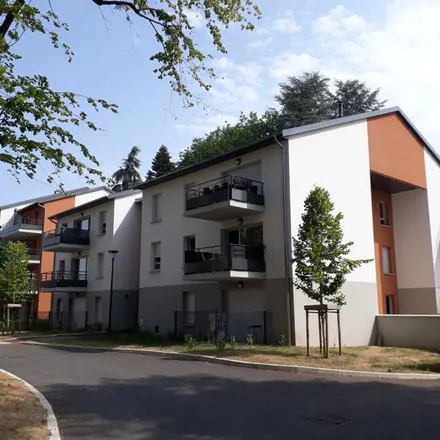 Image 1 - 12 Rue du Point du Jour, 01000 Bourg-en-Bresse, France - Apartment for rent