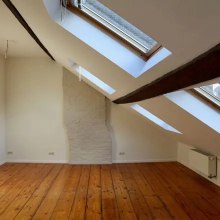 Rent this 2 bed apartment on Rue Lucien Namêche 8 in 5000 Namur, Belgium