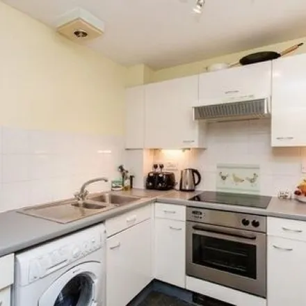 Rent this 1 bed apartment on Chaucer Drive in London, SE1 5RG