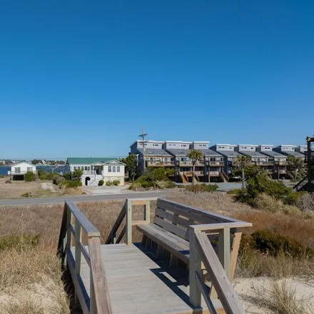 Image 4 - 1764 New River Inlet Road, North Topsail Beach, NC 28460, USA - House for sale