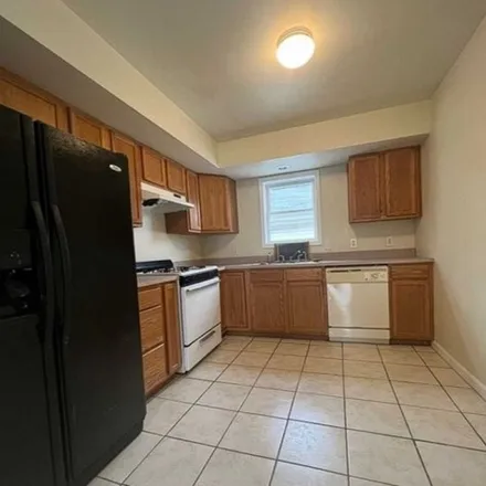 Rent this 3 bed apartment on North 4th Street in Paterson, NJ 07522