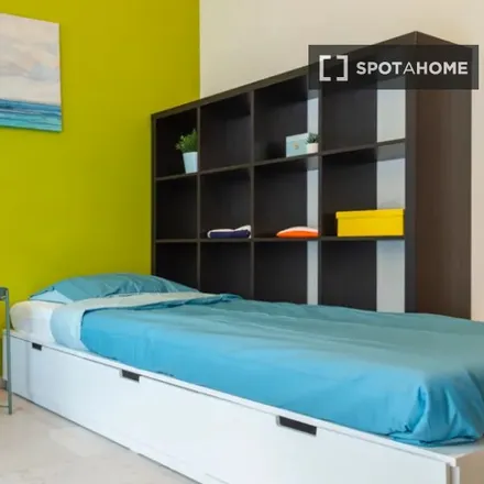 Rent this 4 bed room on Marella in Corso Ventidue Marzo, 20135 Milan MI