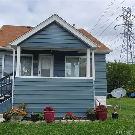 Buy this 3 bed house on 117 East New York Avenue in Pontiac, MI 48340