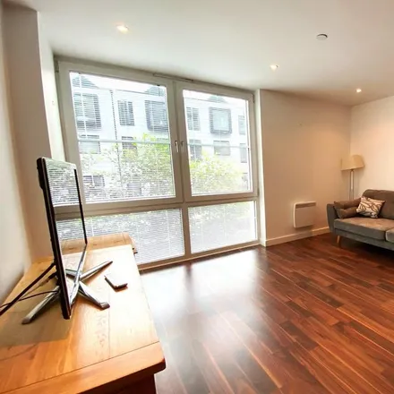 Image 2 - Milliners Wharf, 2 Munday Street, Manchester, M4 7BB, United Kingdom - Apartment for rent