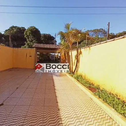Buy this 4 bed house on Avenida Florianópolis in Vila B, Foz do Iguaçu - PR