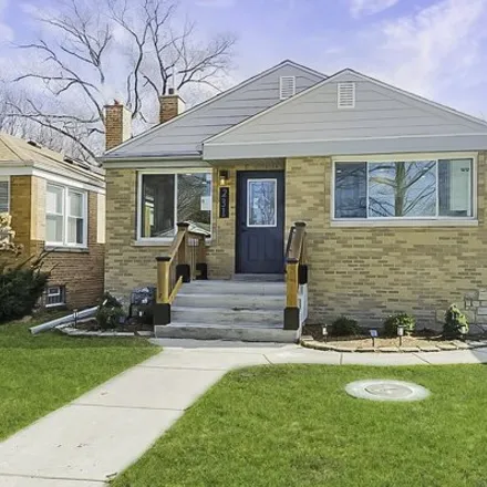 Buy this 3 bed house on 231 Richmond Street in Evanston, IL 60202