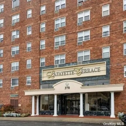 Rent this 1 bed apartment on 370 West Broadway in City of Long Beach, NY 11561