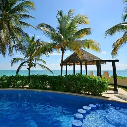 Image 1 - Chemuyil, Cataluña I, 77714 Playa del Carmen, ROO, Mexico - House for sale