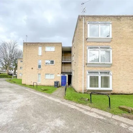 Buy this 2 bed apartment on Mountway in Bebington, CH63 5RA