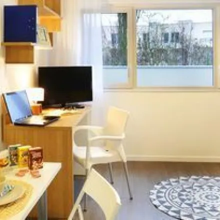 Image 3 - 6 Rue de l'Hermine, 35000 Rennes, France - Apartment for rent