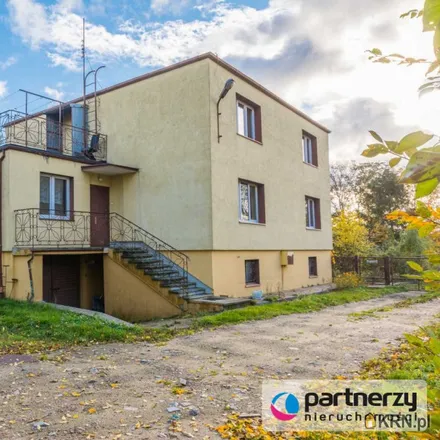 Buy this 7 bed house on Lipowa 5/6 in 83-110 Tczew, Poland