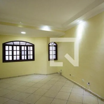 Rent this 3 bed house on Rua Alexandre Petta in Limoeiro, São Paulo - SP