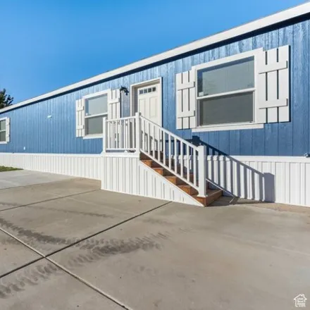 Image 1 - 31 Trailer Park Road, Layton, UT 84041, USA - Apartment for sale