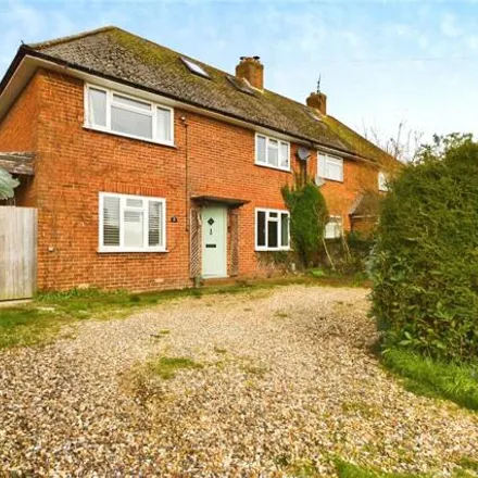 Buy this 3 bed duplex on Stoneyfield in Beenham, RG7 5ND