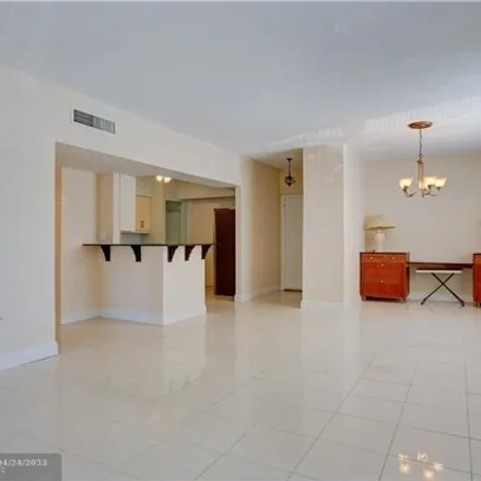 Image 9 - 1701 S Ocean Dr Apt 106, Hollywood, Florida, 33019 - Condo for sale