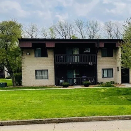 Buy this 2 bed condo on 1109 East Division Street in Lockport, IL 60441