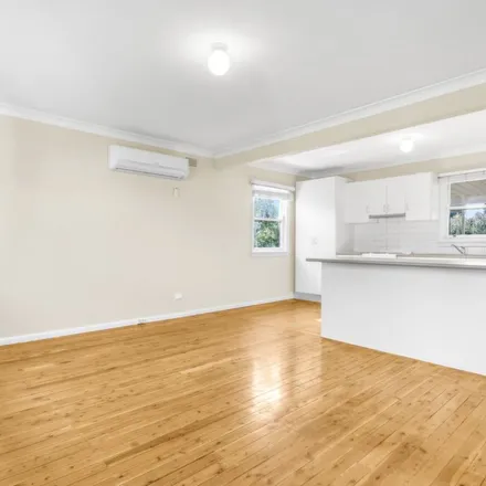 Rent this 3 bed apartment on 40 Sandringham Avenue in Cambridge Park NSW 2747, Australia