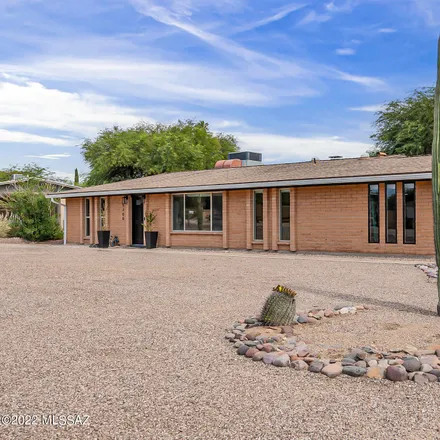 Buy this 3 bed house on 5298 North Whispering Hills Lane in Pima County, AZ 85704