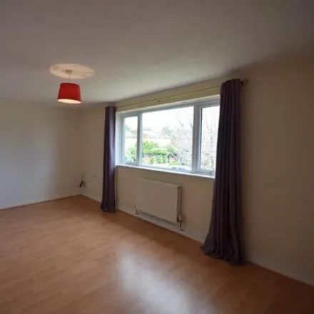 Image 3 - Gwydyr Way, Wrexham, LL13 7HG, United Kingdom - Apartment for rent