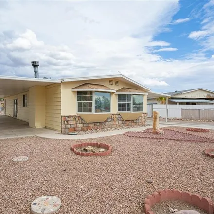 Image 2 - 1444 Winters Circle, Bullhead City, AZ 86442, USA - House for sale