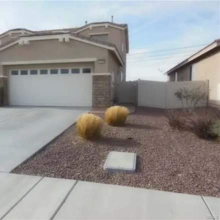 Image 3 - 16722 Desert Lily Street, Victorville, CA 92394, USA - House for sale