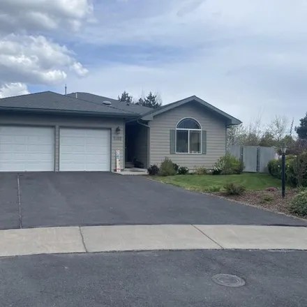 Buy this 3 bed house on 5198 Cambridge Court in Klamath Falls, OR 97603