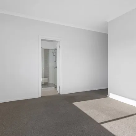 Image 1 - 90 Dyson Drive, Lucas VIC 3350, Australia - Apartment for rent