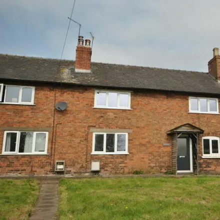 Rent this 3 bed townhouse on Chester Road in Grindley Brook, SY13 4QH