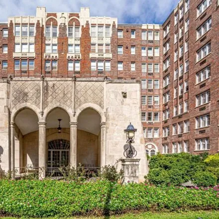 Image 5 - The Westerchester, 4000 Cathedral Avenue Northwest, Washington, DC 20016, USA - Condo for sale