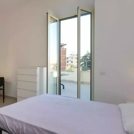 Image 1 - Via dei Sulpici, 00174 Rome RM, Italy - Room for rent