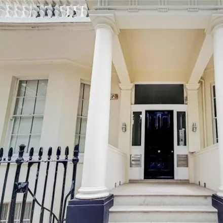 Rent this 3 bed apartment on St George's Square Dog Park in St George's Square, London