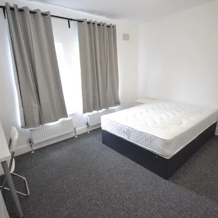 Rent this 6 bed apartment on 57 Grange Avenue in Reading, RG6 1DL