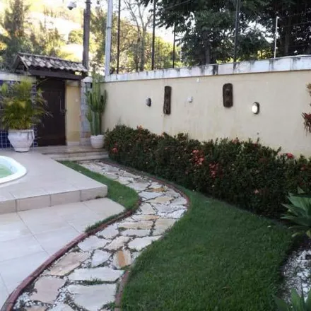 Buy this 5 bed house on Avenida Thomaz Edison de Andrade in Vila Progresso, Niterói - RJ
