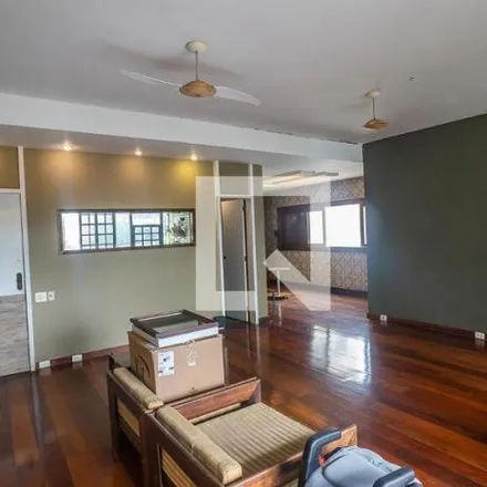 Rent this 3 bed apartment on Vigilância Sanitária in Rua Maria Eugênia 148, Humaitá