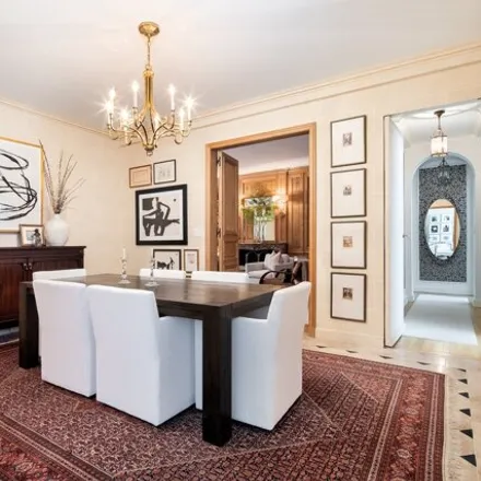 Image 5 - 53 East 58th Street, New York, NY 10022, USA - Apartment for sale